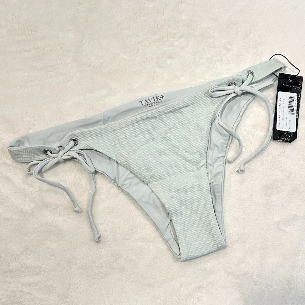 NWT Tavik Ricci Bottom Glossy Pique Adjustable Tie Sides in Light Blue - Medium